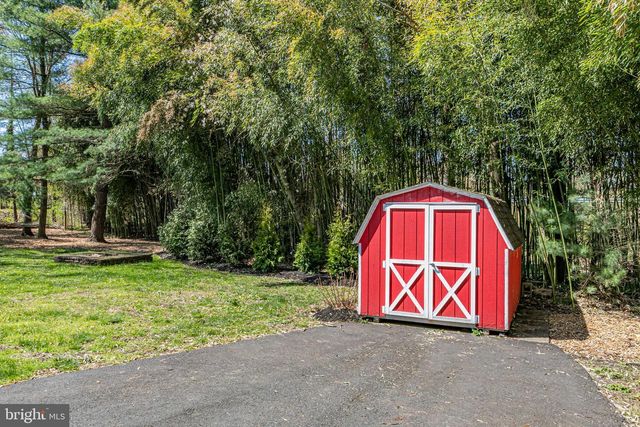 312 N MAIN ST, Pennington, NJ 08534