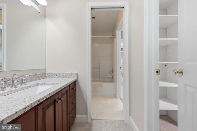 6048 WHITE FLINT, Frederick, MD 21702