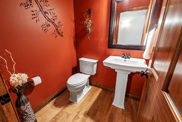 4720 Stonefield ROAD, Sheboygan, WI 53083