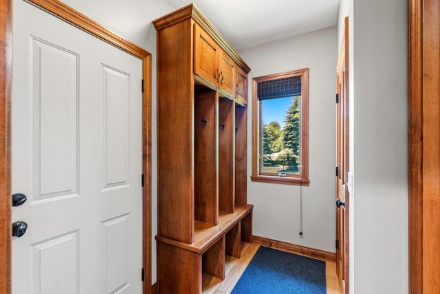 4720 Stonefield ROAD, Sheboygan, WI 53083