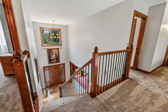 4720 Stonefield ROAD, Sheboygan, WI 53083