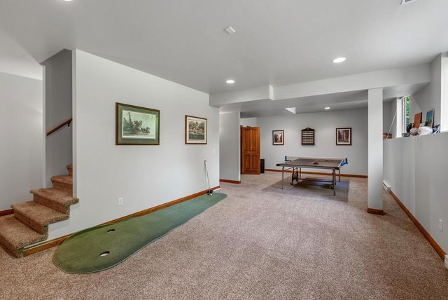 4720 Stonefield ROAD, Sheboygan, WI 53083