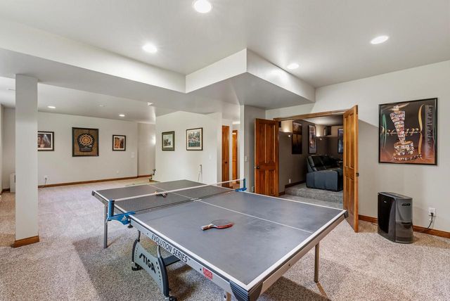 4720 Stonefield ROAD, Sheboygan, WI 53083