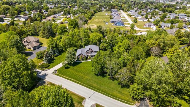 4720 Stonefield ROAD, Sheboygan, WI 53083