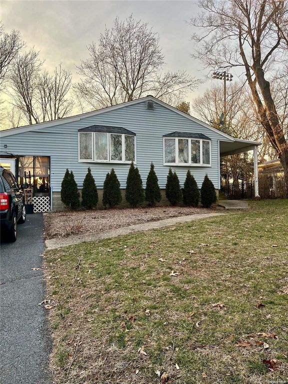 226 Tree Road, Centereach, NY 11720