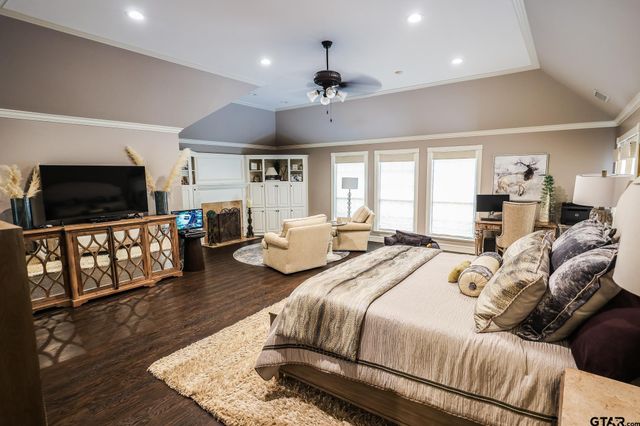 1415 W SABINE, Carthage, TX 75633