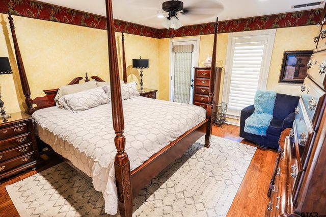 1415 W SABINE, Carthage, TX 75633