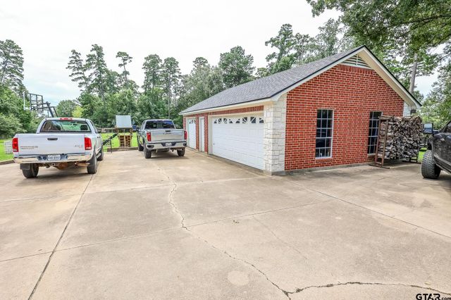 1415 W SABINE, Carthage, TX 75633