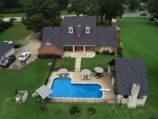 1415 W SABINE, Carthage, TX 75633