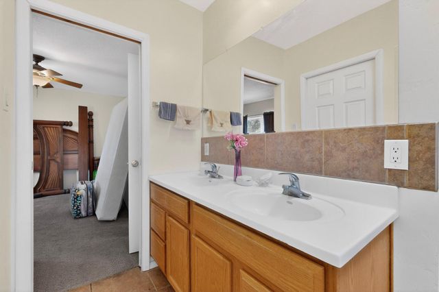 10017 Constitution Avenue NE, Albuquerque, NM 87112