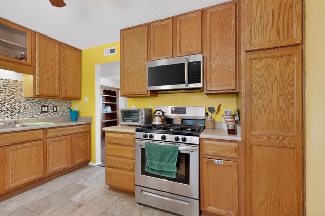 10017 Constitution Avenue NE, Albuquerque, NM 87112