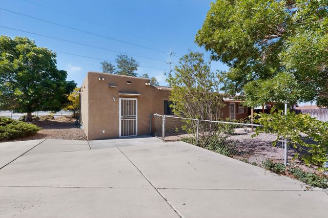 10017 Constitution Avenue NE, Albuquerque, NM 87112