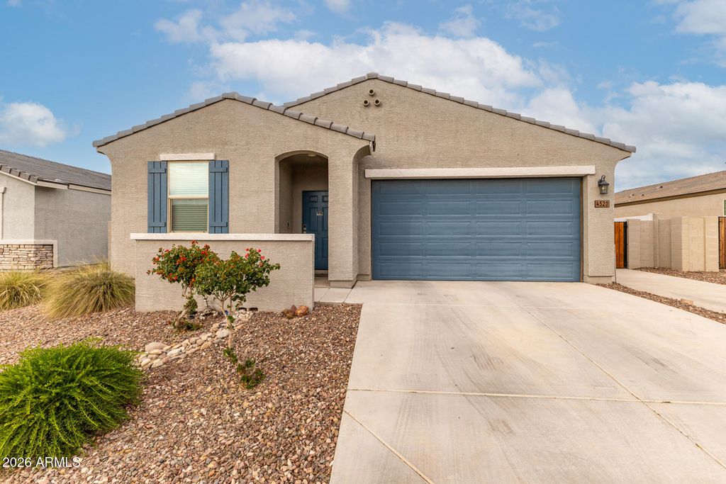 4320 E CLYDESDALE Street, San Tan Valley, AZ 85140