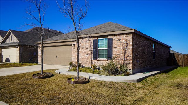 1913 Javelina Street, Royse City, TX 75189