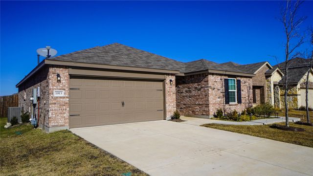 1913 Javelina Street, Royse City, TX 75189
