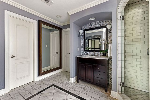 6038 Goliad Avenue, Dallas, TX 75206