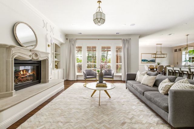 6038 Goliad Avenue, Dallas, TX 75206