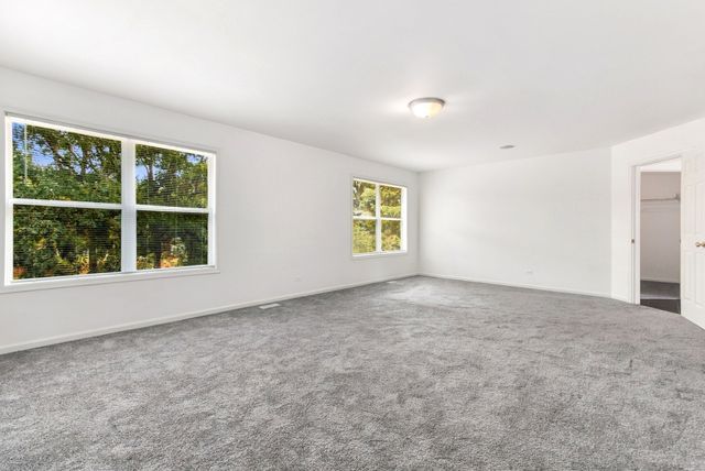 199 Willowwood Drive, Oswego, IL 60543