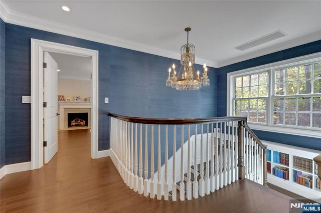 292 MAPLE Street, Englewood, NJ 07631