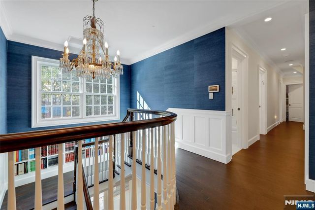 292 MAPLE Street, Englewood, NJ 07631