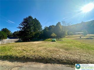 361 COURT Street, Franklin Twp, PA 18235