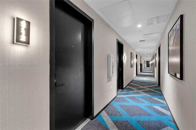 398 NE 5th St 4412, Miami, FL 33132