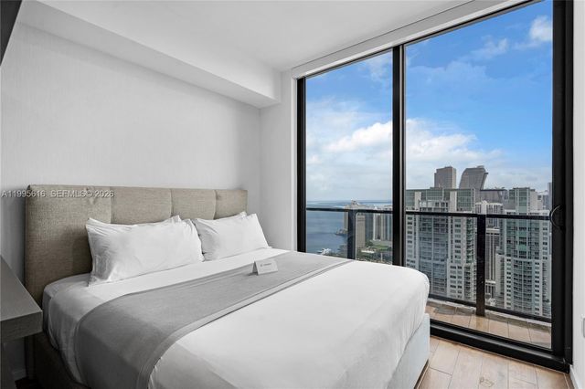 398 NE 5th St 4412, Miami, FL 33132