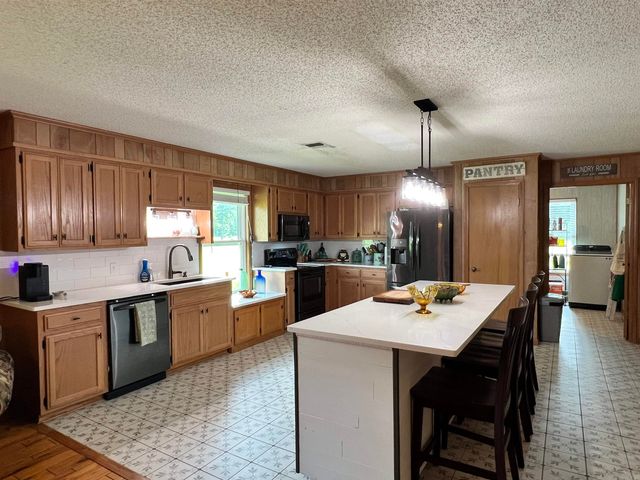 2482 Cane Creek Road, Star City, AR 71667
