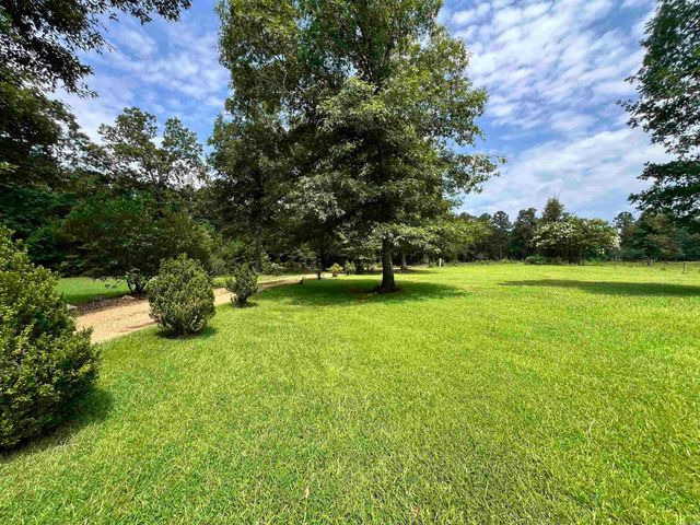 2482 Cane Creek Road, Star City, AR 71667