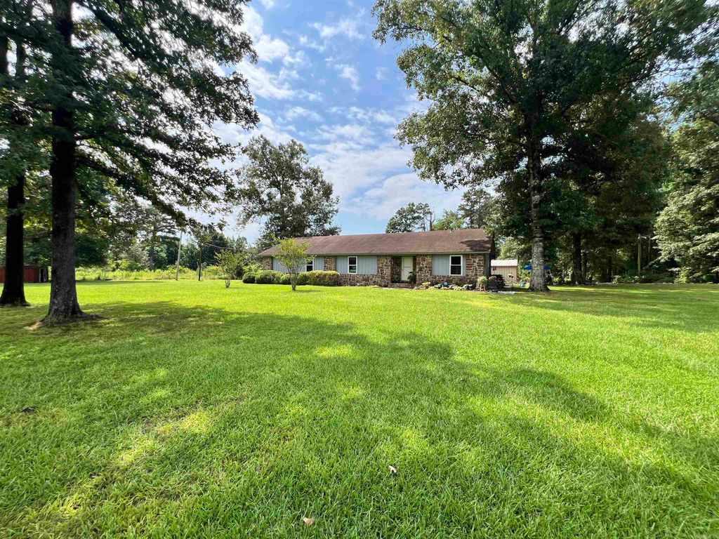 2482 Cane Creek Road, Star City, AR 71667