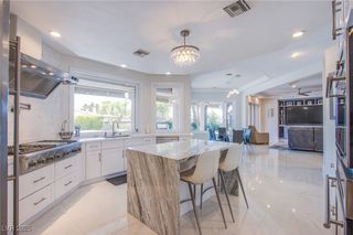 1890 Pago Court, Las Vegas, NV 89117