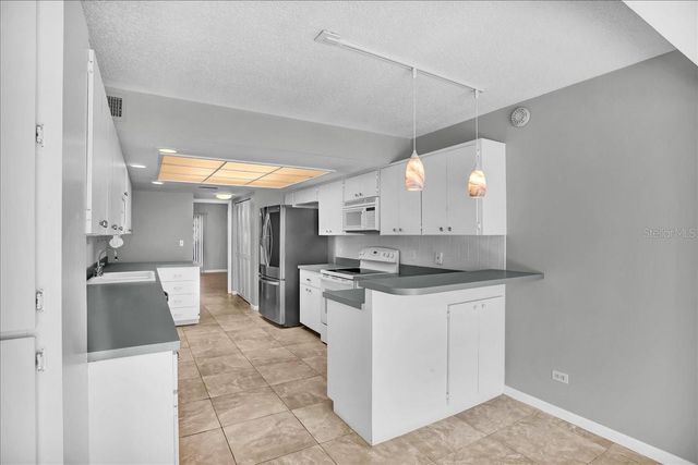 13300 INDIAN ROCKS ROAD 103, Largo, FL 33774