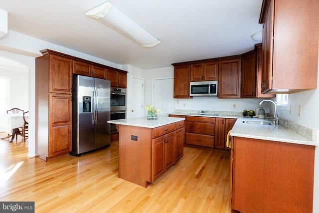 20753 CHESTNUT RIDGE DR, Leonardtown, MD 20650