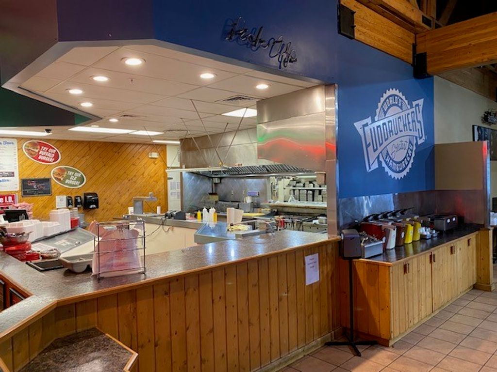 3315 10th Avenue S, Great Falls, MT 59405 photo 9