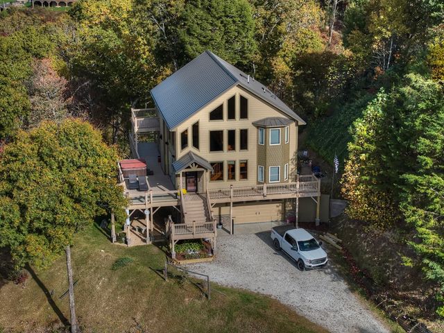 168 Laramie Heights, Andrews, NC 28901