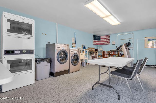 330 Route 35 27, Point Pleasant Beach, NJ 08742