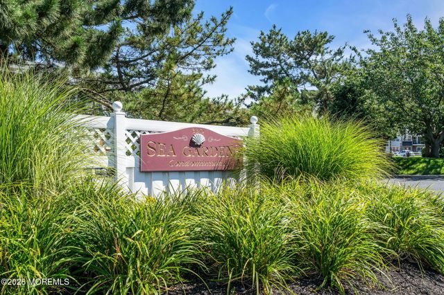330 Route 35 27, Point Pleasant Beach, NJ 08742