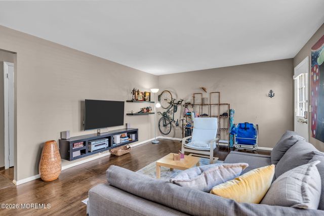 330 Route 35 27, Point Pleasant Beach, NJ 08742