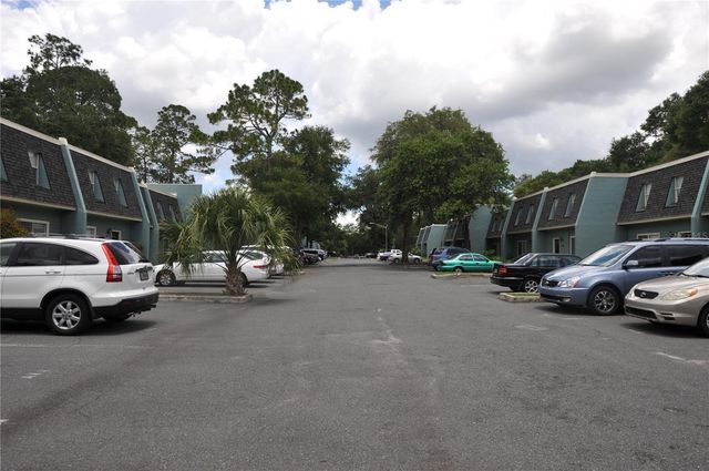 501 SW 75 STREET A14, Gainesville, FL 32607