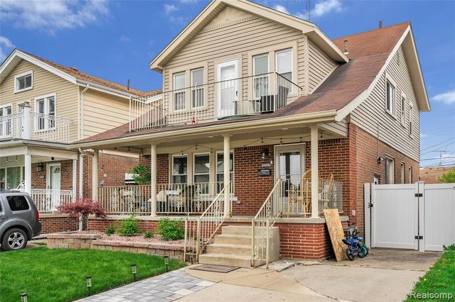 6847 Theisen Street, Dearborn, MI 48126