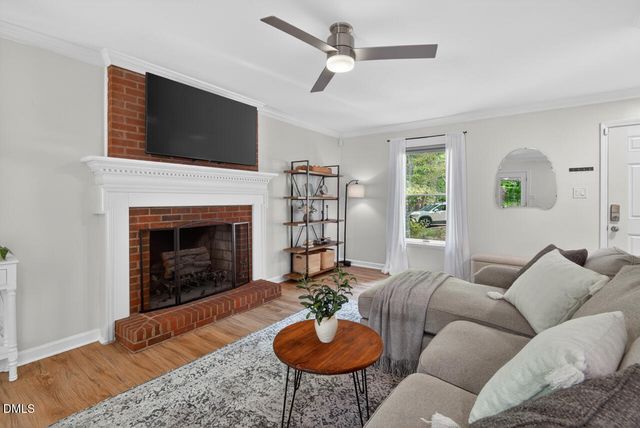 21 Thorne Ridge Drive, Durham, NC 27713