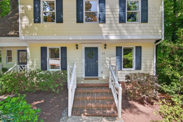 21 Thorne Ridge Drive, Durham, NC 27713