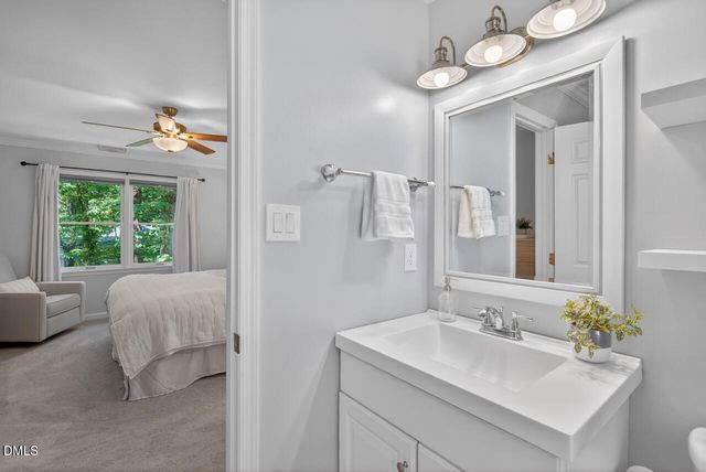 21 Thorne Ridge Drive, Durham, NC 27713