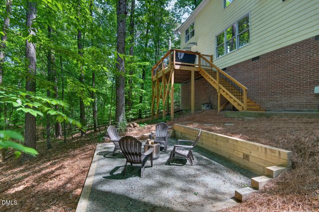 21 Thorne Ridge Drive, Durham, NC 27713