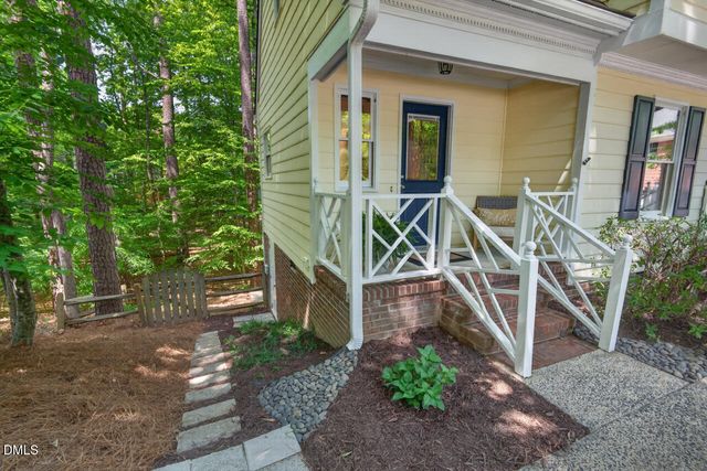 21 Thorne Ridge Drive, Durham, NC 27713