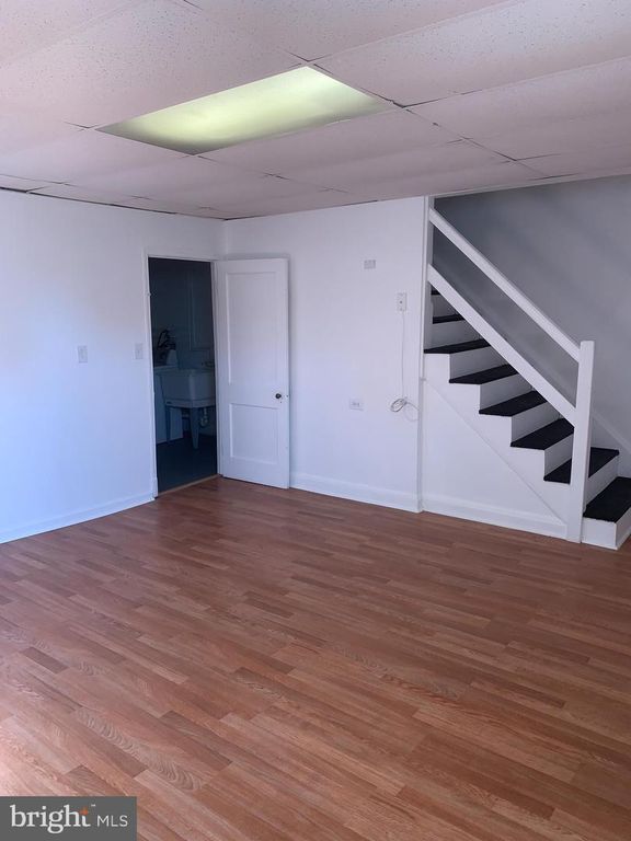 Image 20 of property listing at 1504 N ELLWOOD AVE, Baltimore, MD 21213