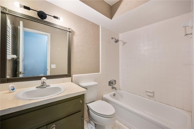 110 BROWARD DRIVE, Winter Haven, FL 33884