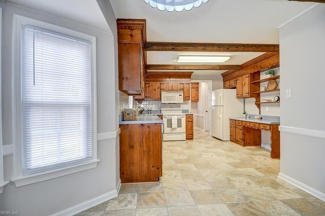 533 Briarfield DR, Chesapeake, VA 23322