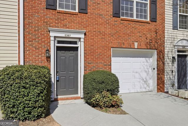 5367 Hickory Knoll, Norcross, GA 30071