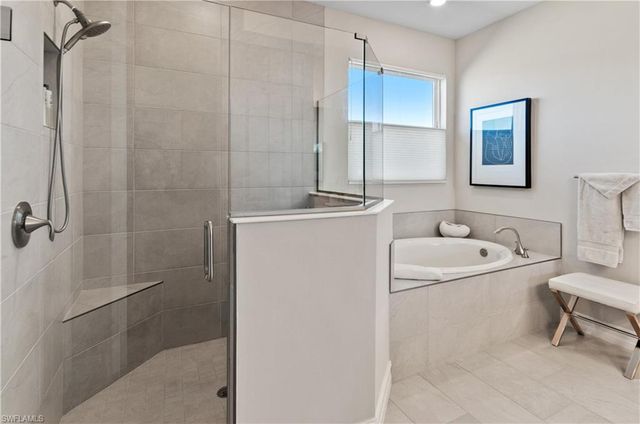 28137 Captiva Shell LOOP, Bonita Springs, FL 34135